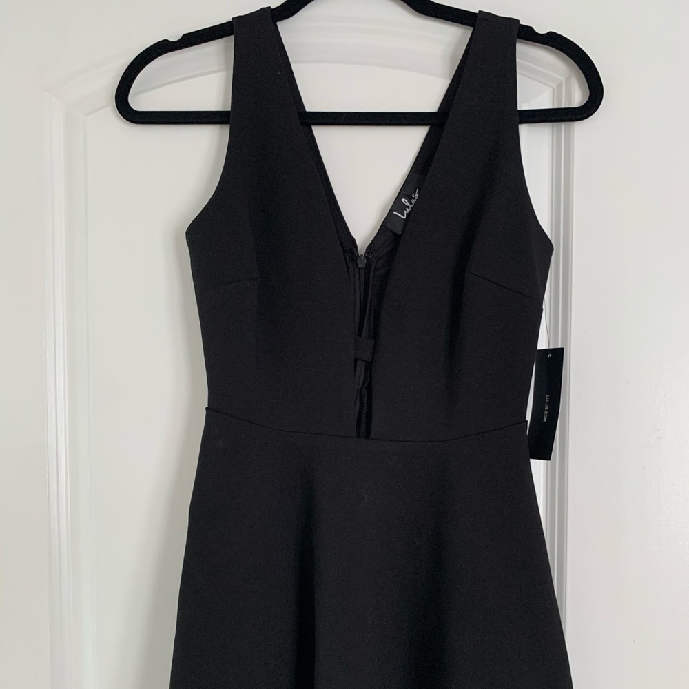 NWT DRESS - Picture 2 of 4